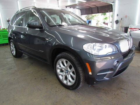 2013 BMW X5 for sale at Hibriten Auto Mart in Lenoir NC