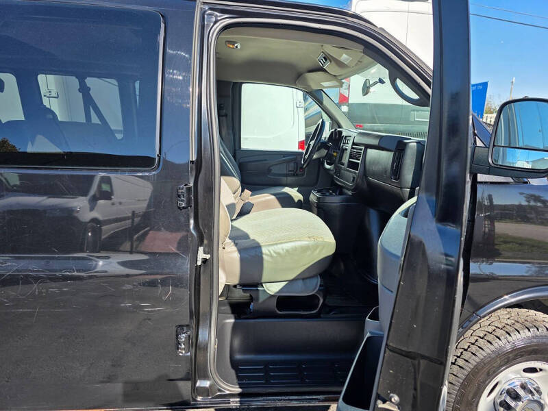 2013 Chevrolet Express LT 3500