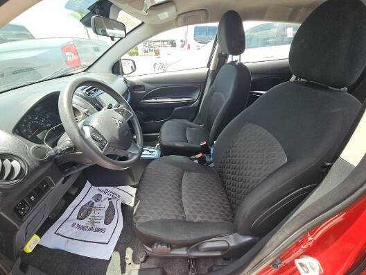 2024 Mitsubishi Mirage ES