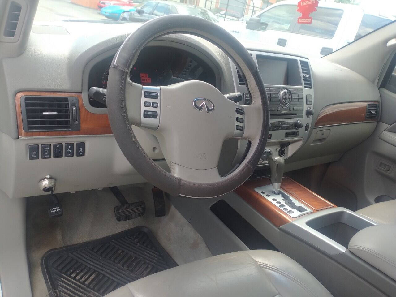 2009 INFINITI QX56 SUV / Crossover - $5,450