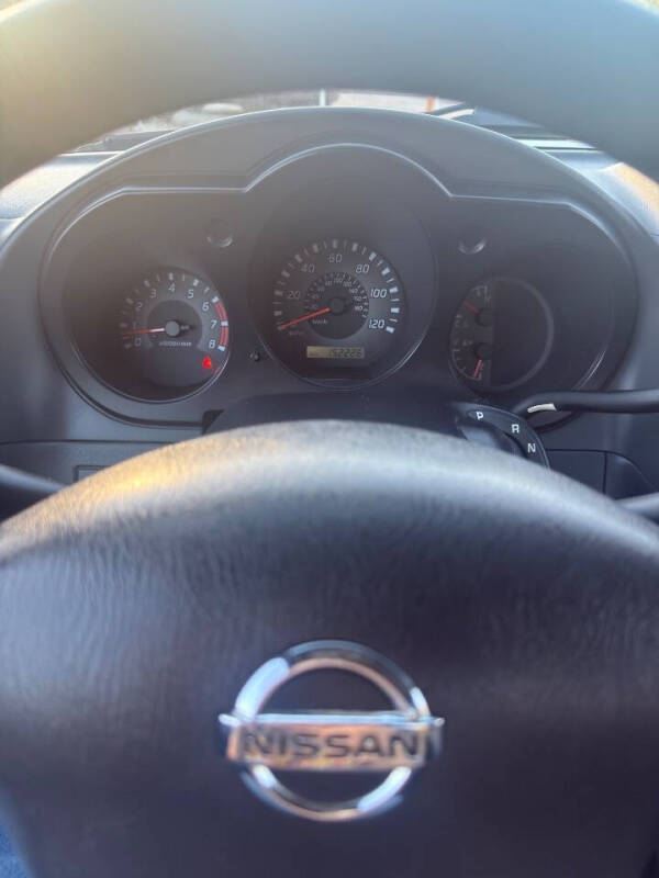 2002 Nissan Frontier XE