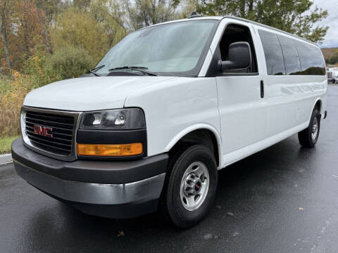 2025 GMC Savana LT 3500