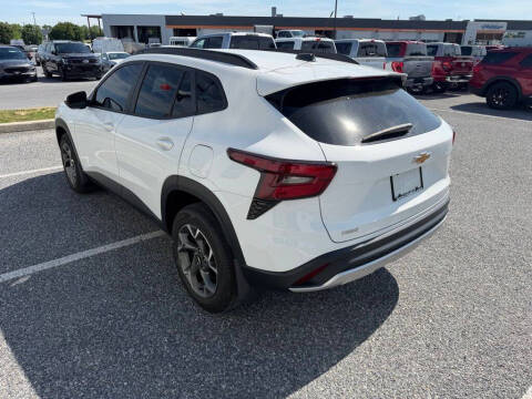 2024 Chevrolet Trax LT
