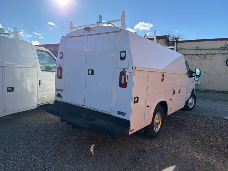 2021 Ford E-Series E-350 SD