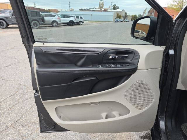 2017 Dodge Grand Caravan SE