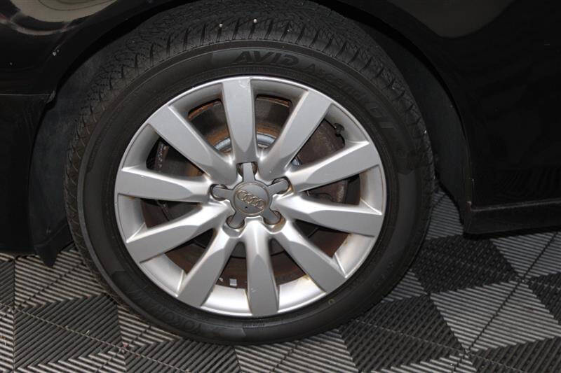 2010 Audi A4 2.0T quattro Premium Plus