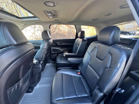 2024 Kia Telluride S