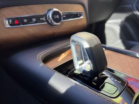 2024 Volvo XC90 B6 Plus Bright Theme 6P