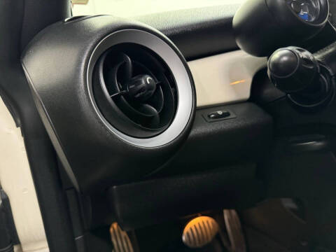 2013 MINI Clubman John Cooper Works