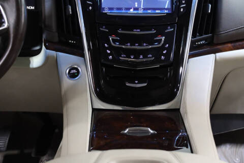 2015 Cadillac Escalade Luxury