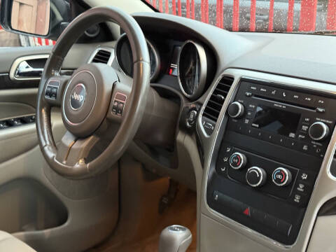 2011 Jeep Grand Cherokee Laredo
