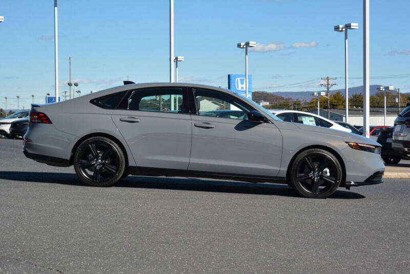 2025 Honda Accord Hybrid Sport-L