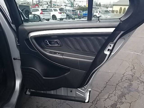 2018 Ford Taurus SEL