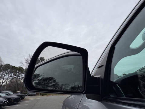 2019 Toyota Sequoia SR5