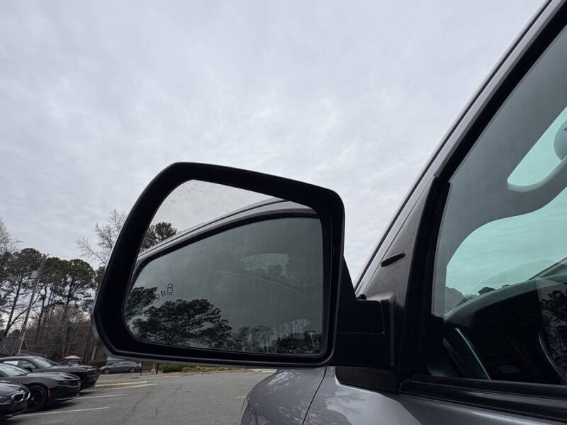 2019 Toyota Sequoia SR5