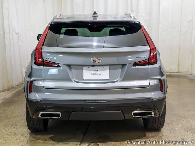2024 Cadillac XT4 Premium Luxury
