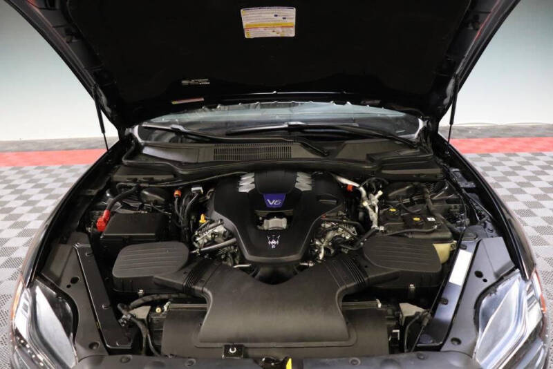 2022 Maserati Quattroporte Modena