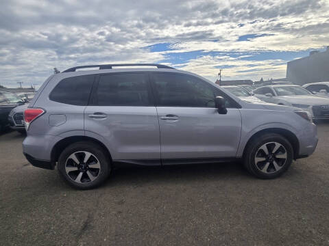 2017 Subaru Forester 2.5i