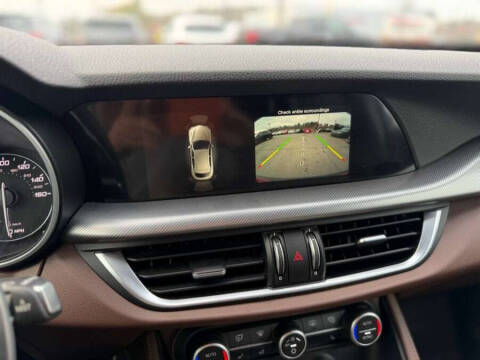 2018 Alfa Romeo Stelvio Sport