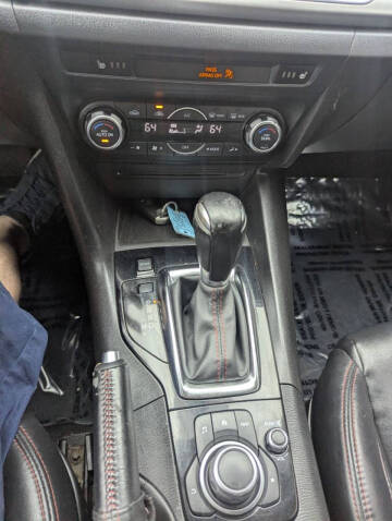2015 Mazda MAZDA3 s Touring