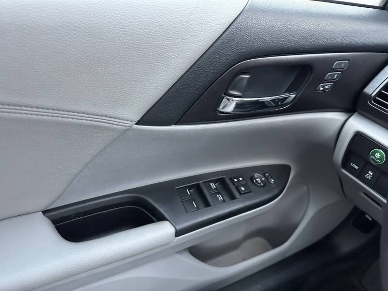 2013 Honda Accord EX-L V6 w/Navi