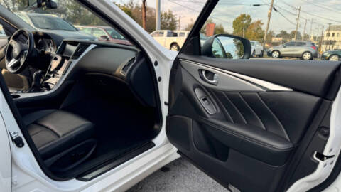 2021 Infiniti Q50 Luxe