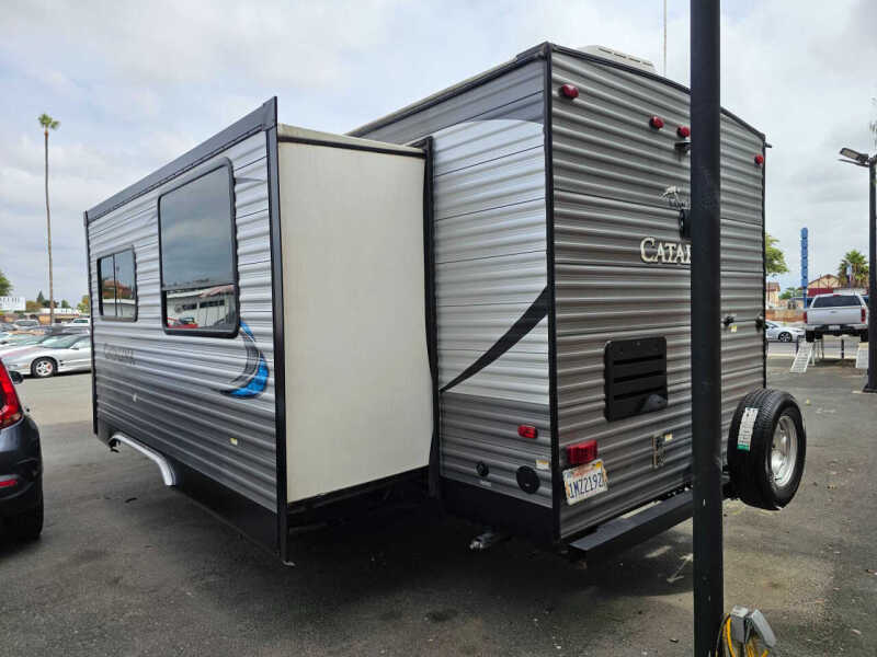 2018 Forest River CATALINA