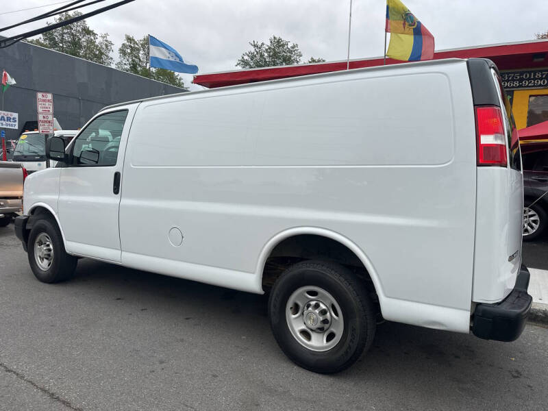 2020 Chevrolet Express 2500