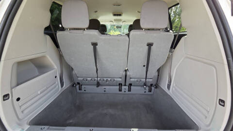 2012 Volkswagen Routan S