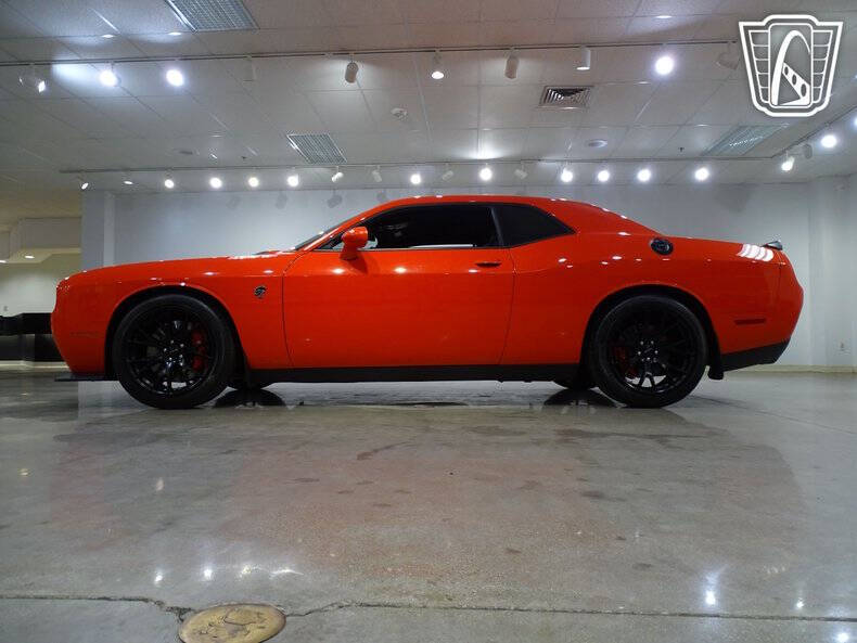2016 Dodge Challenger SRT Hellcat