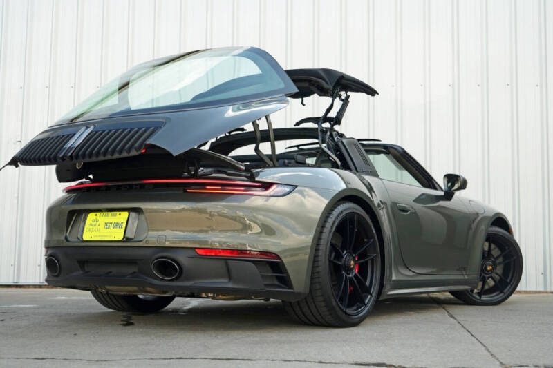 2022 Porsche 911 Targa 4 GTS