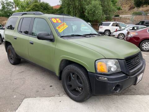 2005 GMC Envoy XL for sale at 1 NATION AUTO GROUP in Vista CA