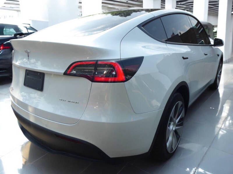 2020 Tesla Model Y Long Range