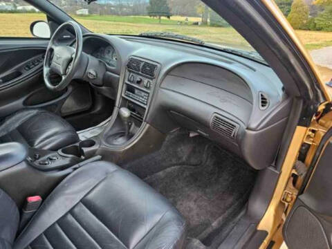 2000 Ford Mustang GT