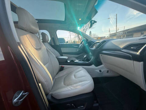 2017 Ford Edge Titanium