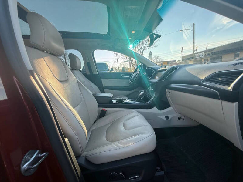 2017 Ford Edge Titanium