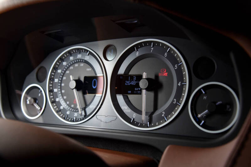 2017 Aston Martin V12 Vantage S Roadster