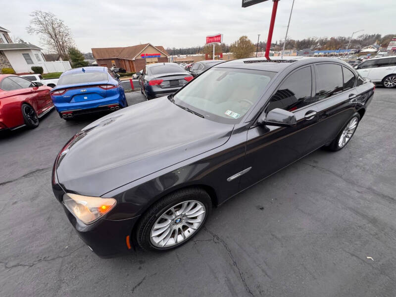 2011 BMW 7 Series 740i