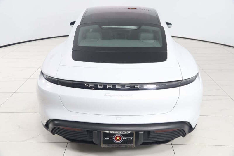 2020 Porsche Taycan 4S