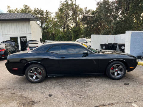 2011 Dodge Challenger SE