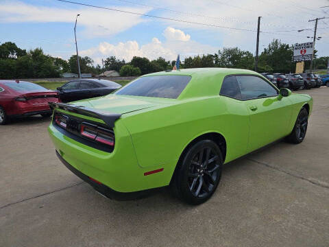 2023 Dodge Challenger SXT