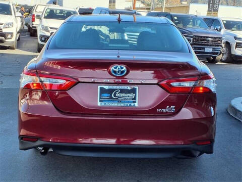 2020 Toyota Camry Hybrid LE