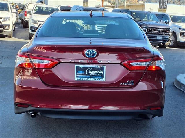 2020 Toyota Camry Hybrid LE