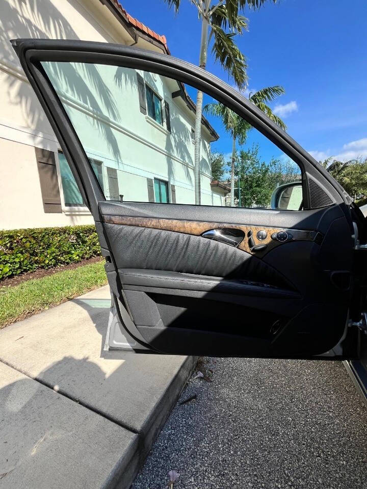 2005 Mercedes-Benz E-Class for sale at JT AUTO INC in Oakland Park, FL