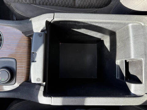 2017 GMC Acadia SLE-2