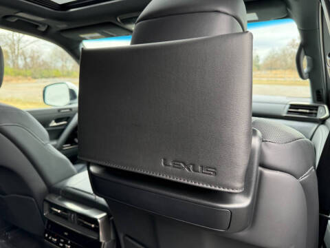 2023 Lexus LX 600 Luxury