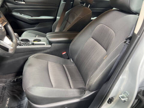 2025 Nissan Altima 2.5 SV