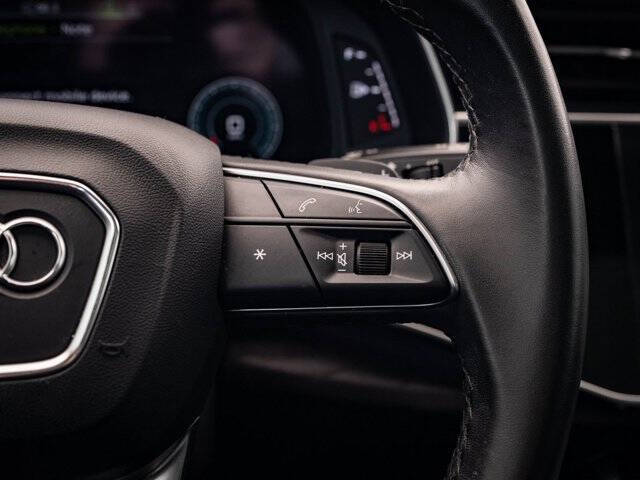 2021 Audi Q7 quattro Premium Plus 55 TFSI