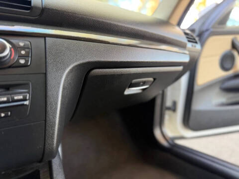 2012 BMW 1 Series 128i