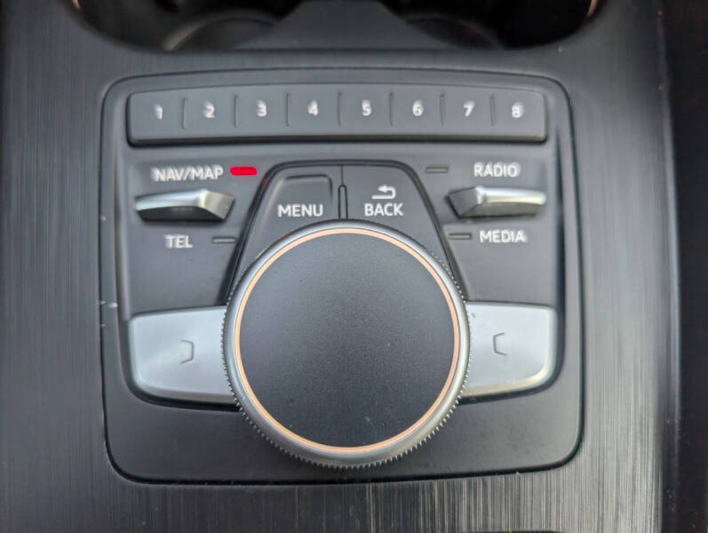 2017 Audi A4 2.0T quattro Premium Plus